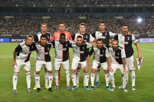 备战明日激战：火箭挑战在即，全队信心满满（迎战明日硬仗：火箭队整装待发，信心十足）