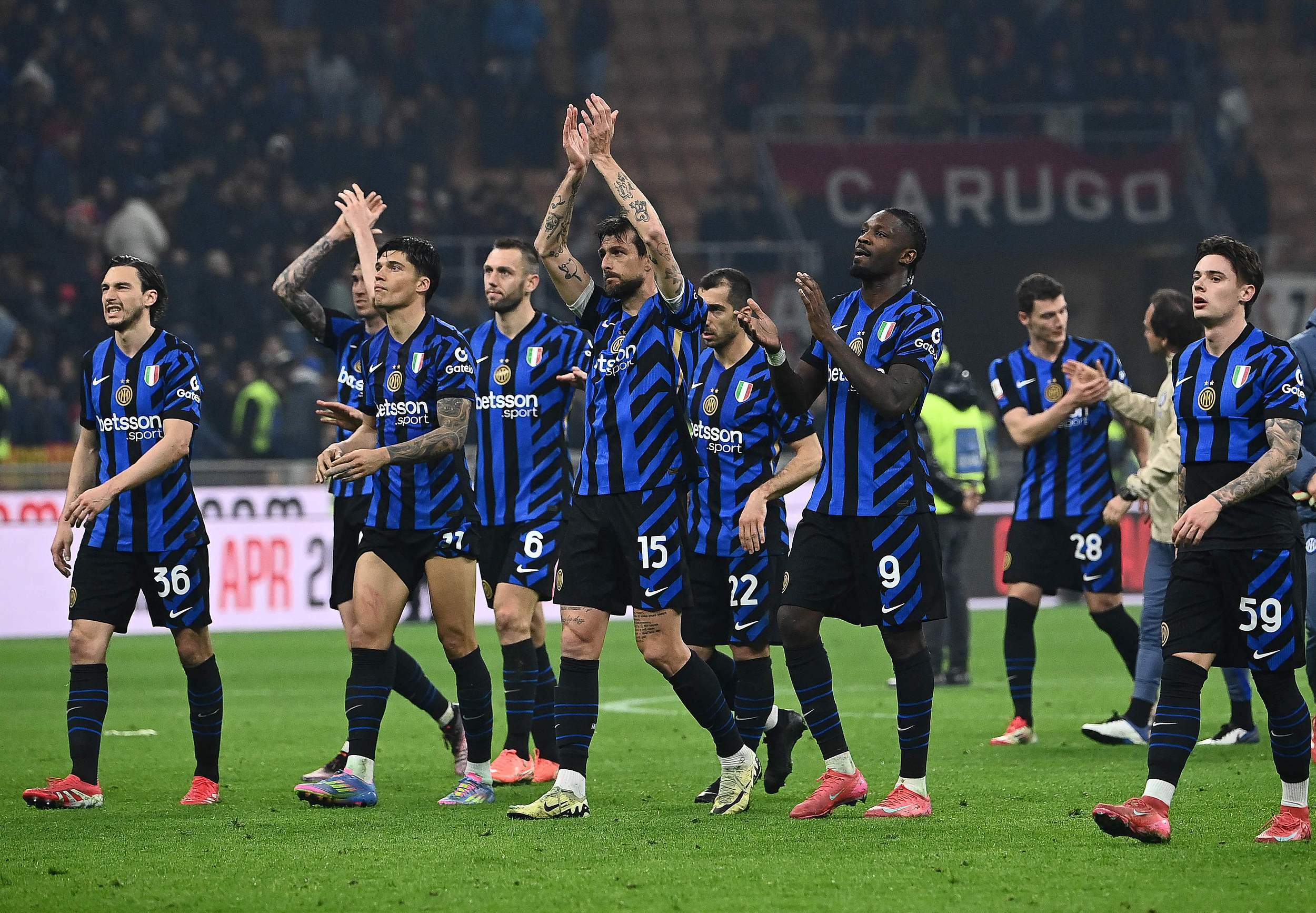 意甲半场：穆哈雷莫维奇传射，萨索洛暂2-1佛罗伦萨